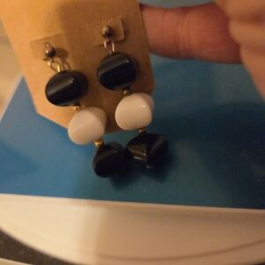 Source Unknown Black and White Bead Drop Earrings NEW